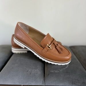 Talbots Classic Brown Leather Loafers with Tassels Size 7